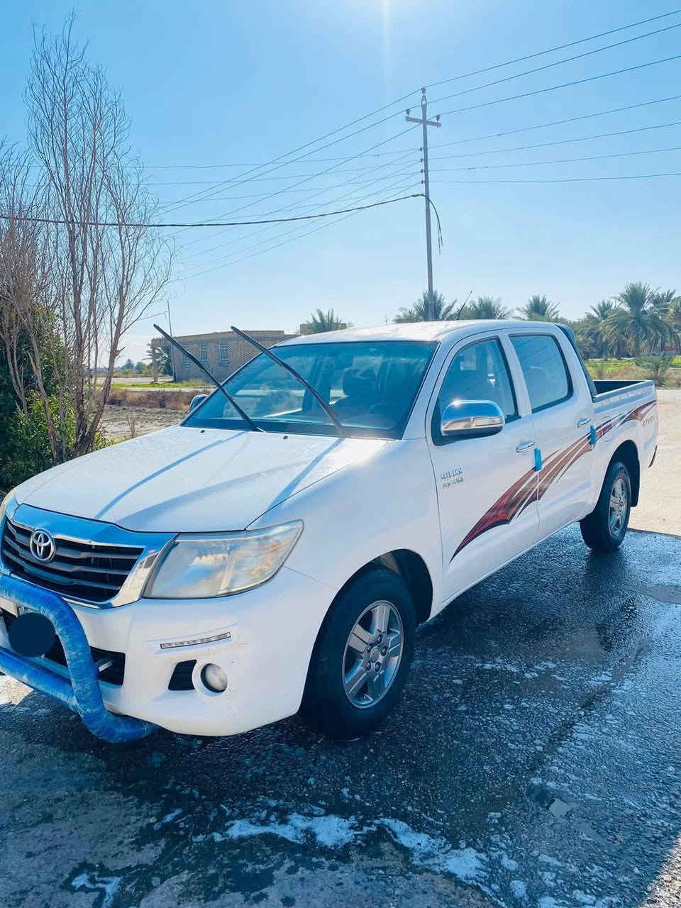 السلام عليكم.
هايلوكس 2014 كويتي الساير. للبيع او مراوس حسب القناعه. كير عادي. رقم واسط مداور ثاني يوم. 
مكفوله ماعده شبرين بارد جوه البك لايت.السياره نضيفه   حداديه جديده تخم تاير تبريد تتفئه. ماعايزه برغي. السعر 195 وبيه مجال. مكاني السماوه المركز. 
للاستفسار 👇🏼
*********** السماوا, المثنى
