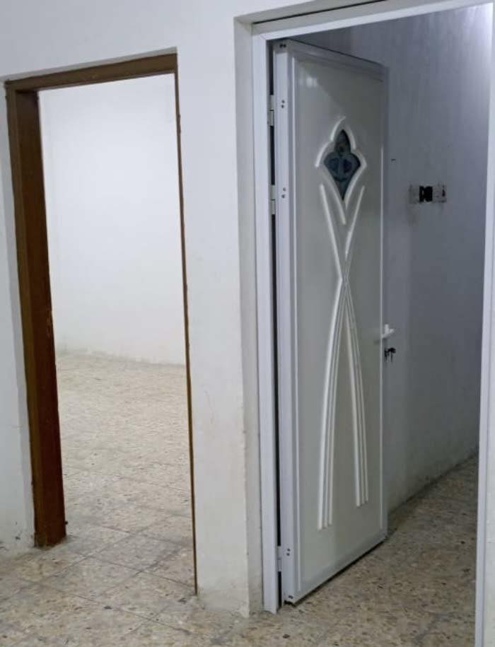 ❗️❗️شقه لإيجار ❗️❗️جمهوريه شارع المكاتب خلف مرطبات جمهوريه
غرفه وصاله ومشتملات 400 مع اجور ماء وكهرباء وشبكه إنترنيت مع اجور لإيجار لاستفسار ☎️***********
