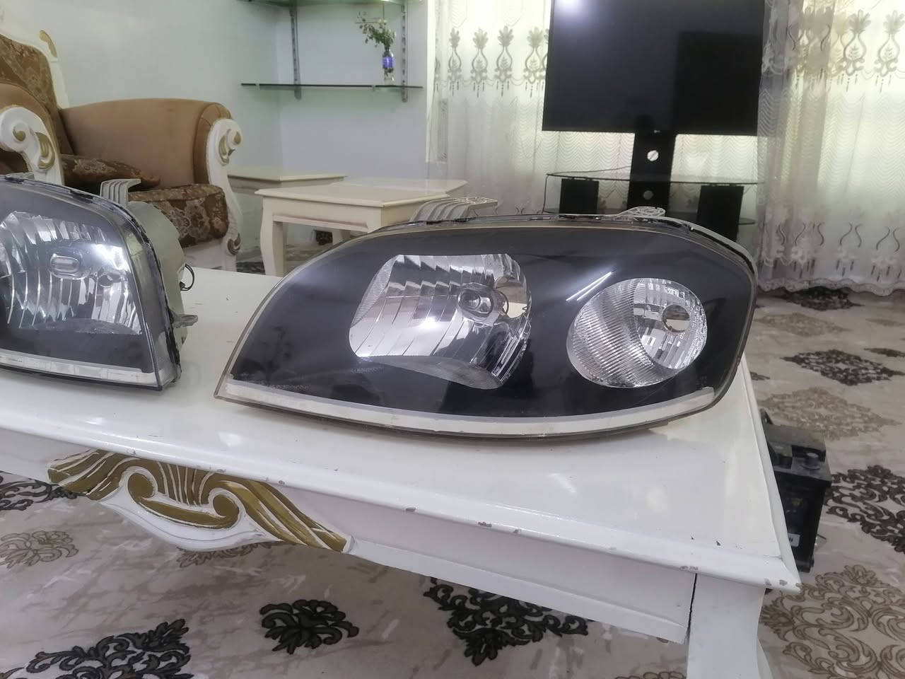 زوج لايت افيو داخل اسود سبورت للبيع سعر ٧٥ الف *********** يوجد توصيل
