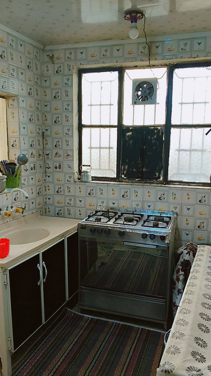 سلام عليكم للبيع بيت 50متر شارع مطار جديد وره بانزين خانه ريبال عمود 10وطب بلفرع 200متر عن شارع لعام بيت جديد كله سراميك وتغليف وكاشي بيت كلشي ماعايز نضيف غرفه وصاله ومطبخ ومكشوفه وحمامات خارجيه سعر 19بي مجال للاستفسار علرقم ***********
