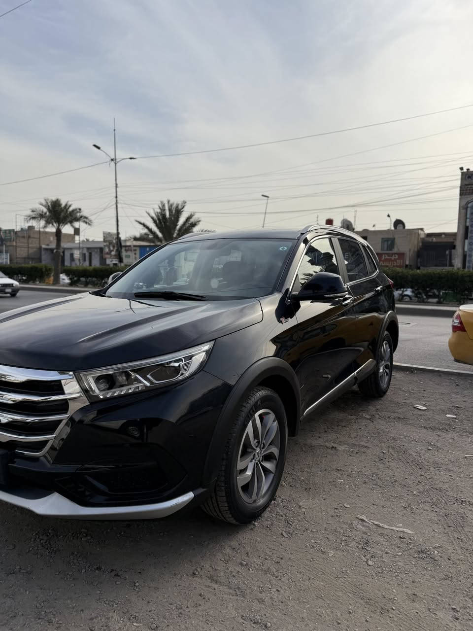 بايك سينوفا 65X
الموديل: (2022)
الكير: (اوتوماتيك)
الممشى: (29 الف ميل) 
اللون 😞 اسود )
 ضرر السياره : (طلقة بلبنيد اول مجبتها وطعجه من جهة باب السايق اقل من اصبع)
المحرك : (2000 تيربو)

المواصفات :
- مري شفط
- بصمة
- فتحة سقف طكتين
- مقاعد كهربائيه جلد
- داخل احمر مغلف
- محرك متسوبوشي
- لدات
- تبريد قطعتين
- كاميرا خلفية
- اشارة ترحيب
- حساسات
- شفتات بلستيرن
- مثبت سرعة الخ…
السياره نظيفة جداً ومماشيه هواي مال شخص 
طالب جامعة
 "وبعدها السياره بضمان الشركة✅"

السياره باسمي شخصياً وباقي عليها اقساط مو حره
مكان السياره : بغداد - مدينة الصدر 
للاستفسار عن السعر وباقي التفاصيل 
رقم التلفون : ***********
متواجد واتس اب ايضاً 
حياكم الله وربي يرزق الجميع .
