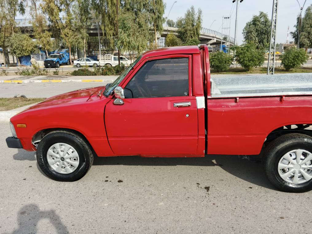 ب ا کاب مودیل ٨۲ للبیع سیارە جاهزە مابی ای نقس کاربایات کولە شغال تایرات جدید وکالە بسمی بی کابون بانزین تحویل غرامە بشرت قفل مرکزی کونترول کیر محرک بشرط ***********   
*********** كركوك, العراق
