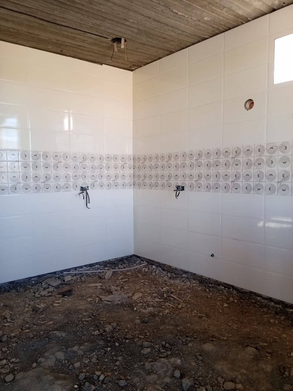 @الجميع عمل كافه مجالات تطبيك السيراميك والارضيات والجدار وتغليف بآيات الدرج بأسعار مناسبه،🔥***********🔥***********
