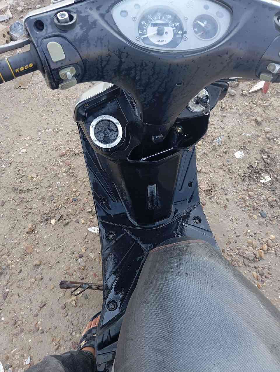 السلام عليكم دراجه ماكس ثعلب محرك مكفول من كلشي ممفتوح دراجه خير من الله محرك ناعم كهربائيات اشاير كله شغال سلف هندر بأي وكت نگره فقط بيهه كلچ خلفي تعبان سعر 450وبي حك الجيه مكان الجسر الدوار مال التاجي رقم ***********
