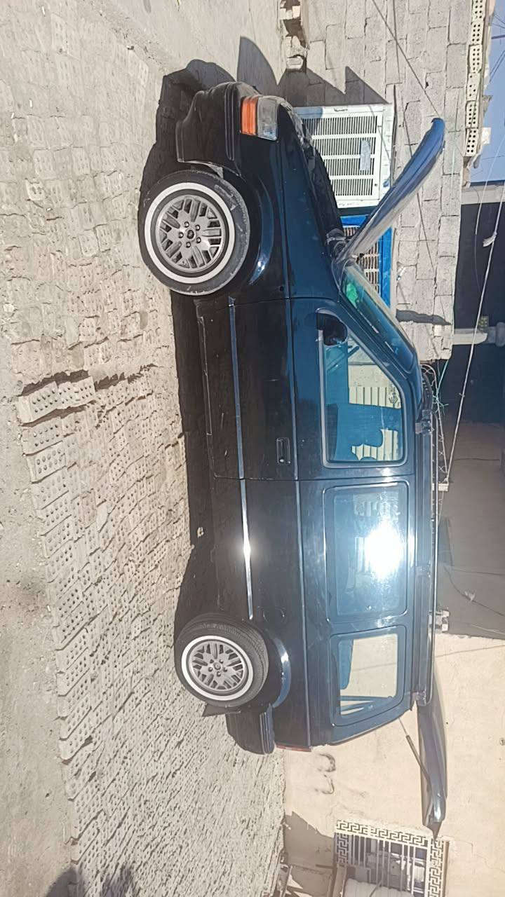 السلام عليكم   كلايزرالبيع موديل ٩٢رقم انكليزي سنويه لغايه ٣٠بغداد مكينه بلاديه٦سلندر رقم بغداد السعر ٤٣ الرقم***********
