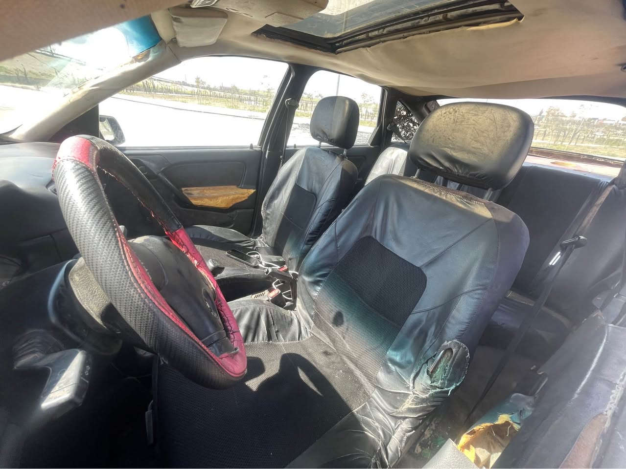 سلاموعليك اخواني عندي ئوبل موديل 1991دفتر بنزين بي سنوي منه تهي رقم واتساب بي *********** كركوك, العراق
