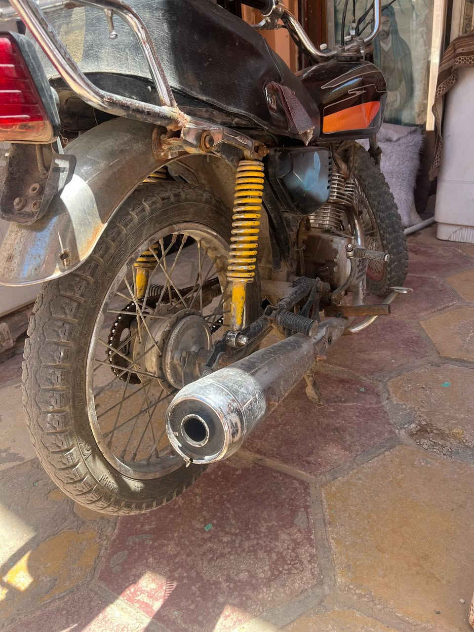 كلك كلك السعر 250 وبيه مجال المكان نجف


**إذا كنت صاحب هذا الإعلان وتريد حذفه لأي سبب، رجاءا أرسل رسالة إلى الدعم الفني**