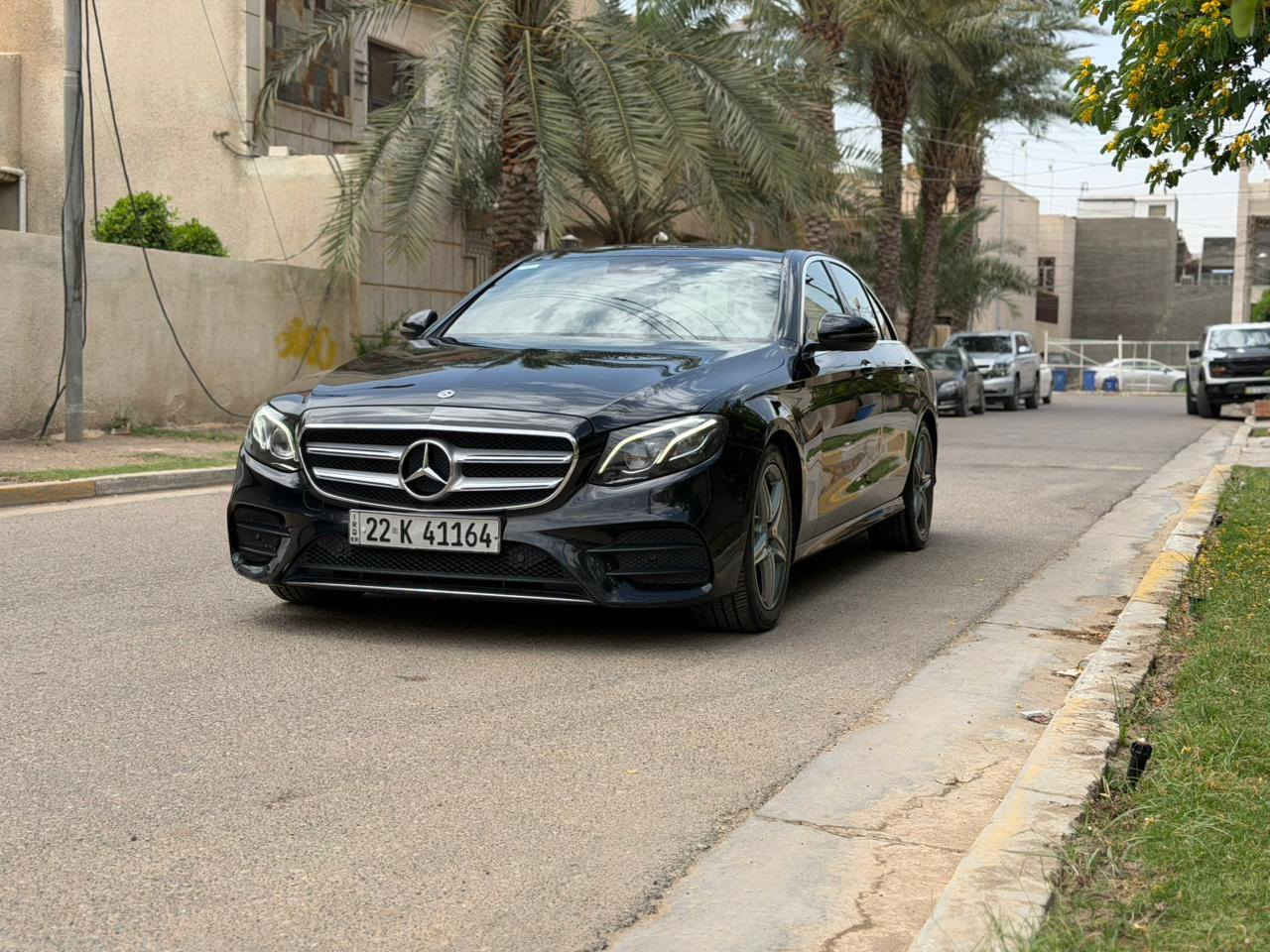 سلام عليكم....
🚗 للبيع 
Mercedes-Benz E300 4MATIC

🔹 موديل: 2019  
🔹 اللون الخارجي: أسود  
🔹 اللون الداخلي: جلد أسود  
🔹 الممشى: 7٨ ألف كم  
🔹 وارد كندي  
🔹 رقم أربيل باسمي

⚙️ المواصفات:
✔️ محرك 2.0 Turbo  
✔️ دبل (4MATIC)  
✔️ فول مواصفات  
✔️ كير أوتوماتيك 9 سرعات  
✔️ تشغيل بصمة Keyless Start  
✔️ فتحة سقف بانوراما  
✔️ شاشة كبيرة + نظام ملاحة  
✔️ مقاعد جلد كهربائية مع ذاكرة  
✔️ رادار + مثبت سرعة  
✔️ حساسات أمامية وخلفية  
✔️ كاميرا خلفية  
✔️ إنارة LED ٦٤ لون 

✨ السيارة نظيفة جداً والاستعمال شخصي  
✨ جاهزة للفحص وما تحتاج أي صرف
مكان بغداد
سعر 350 ورقه
للاستفسار
***********

