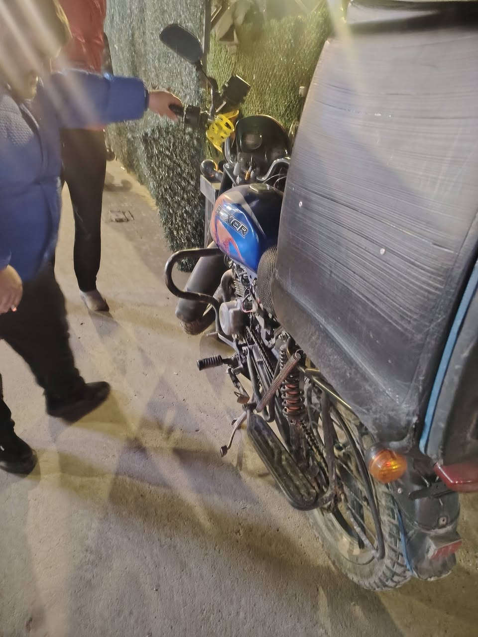 بوكسر للبيع موديل 2021 أوراق ضايعه اكفل عشائر او سرقه سعر 650 / ***********
