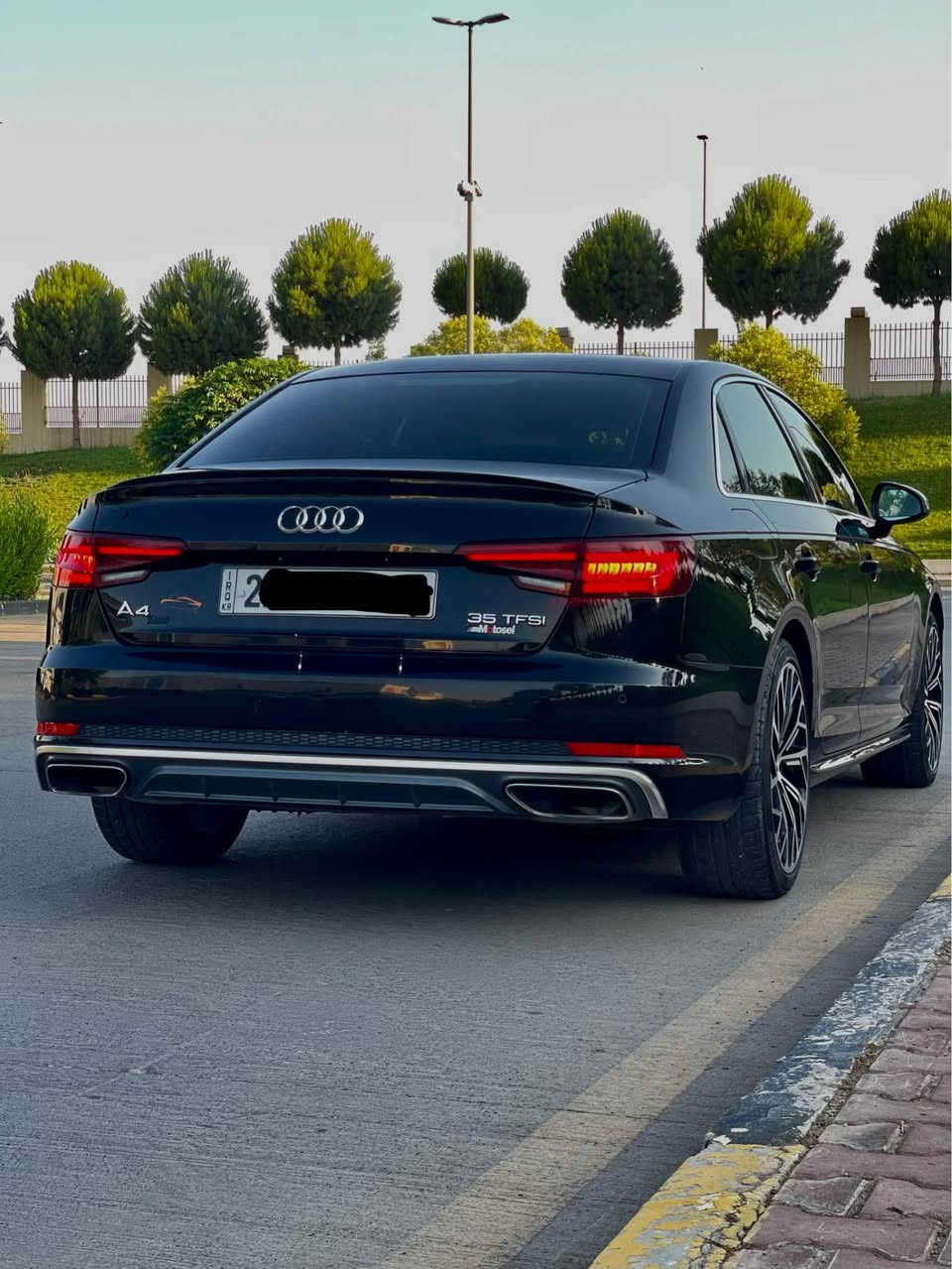audi A4 sline 2019 مواسەفات خلیجی گێچ ٣٠٠ مەکینە ٢٠ تۆربۆ مواسەفات کوشن کارەبا شاشە کوشن جلدو ناو قەیسی فۆرمیکا بەسمەو درگا بەسمە ئاوێنە ئیشارەت ئۆتۆ ستارتو ستۆپ برێک بەسمە سوکان ڤۆلیۆم گێڕ سپۆرت پادڵ شەفت گێڕ ماوس پەردە بیلاد ٤ جام ئۆتۆ لۆگۆی sline بە سویچ جامە کان دا ئەخاو ئەی کاتەوە سەیارەکە ستۆکە هەمو گیانی بیلادە تازە کامل سێرڤس کراوە بەس ڕۆنی مۆتۆسێڵی بۆ بەکار هاتوە  لایت ئۆتۆ لایت ناوچەی کوێر تەبریت مەر کەزی دەبڵ زۆن پێشو دوا زۆر مواسەفاتی تر سەیارە کە تەنها هیتەرو سڵایت نیە فول فولە گێڕو مەکینە تەقەو ڕەقە خەرامەو تەحویل هەموی بە شەرت مەکینەی نەکراوەتەوە بەشەرت بێ بۆیاخە سەیارەکە کلینە بۆ زانیاری زیاتر پەیوەنی بکە بە   ***********   *********** ڤایبەرو واتساپی لەسەرە  نرخی ١٥٨ کەمێک مەجال السليمانية, العراق
