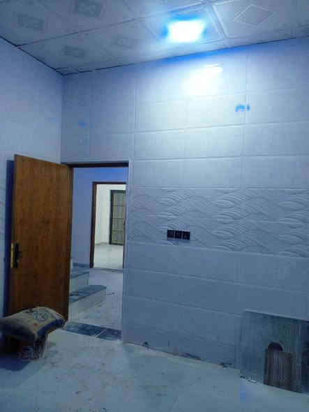 السلام عليكم ورحمه الله وبركاته تحيه طيبه يعلن مكتب عقارات النور الذهبي عن توفر لدينا بيت للبيع مساحه ١٠٠م ابي الخصيب ابو كوصره وقف سني يحتوي على غرفتين نوم وصاله ومطبخ وديوان صحيات لبيت صب كونكريت قرب سنتر طاهه وقف الرض مسجله بناء جديد سعر ٥٥ مليون وبيهه مجال زياره المكتب ابو الجوزي مجاور معمل الجابري للسخانات نستقبل كافات العروض العقاريه البيت تسليم مفتاح *********** ***********
