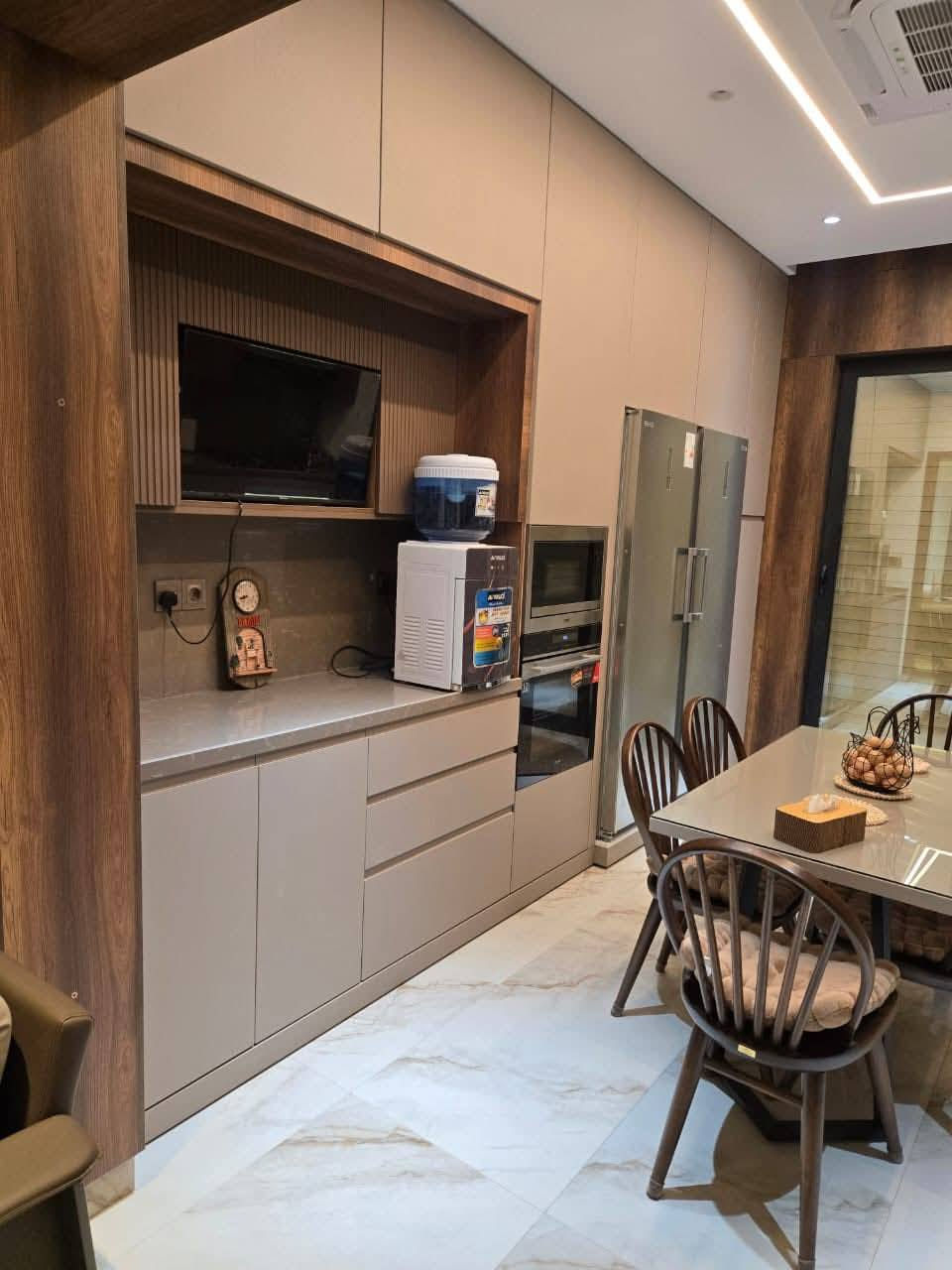 جانب من اعمالنا تجهيز وتركيب مطابخ  كوارتز في مدينة الموصل

يا الله 
معمل الكنز للاحجار وللمطابخ الحديثة .

مستعدون لتجهيزكم بسطوح مرمر الكوارتز  💯 
- مقاوم للخدش ⭐
- مقاوم للحرارة 💥
- عمل درجة اولى💯
- صحي ضد البكتيريا والفطريات ✅
- اسعار تنافسية 🔥💯

‼️نعلن عن عروض خاااااصه وتنافسيه لأصحاب معامل تجهيز المطابخ‼️ 

للأستفسار مراسلة الصفحة 
او الاتصال واتساب  
***********‬
***********

العنوان /العراق - موصل/  صناعة الكرامه - شارع 60

#موديلات #مطابخ #سنكات #كوارتس #نوعيات #ألوان #صناعة #تغليف #مرمر #كرانيت #حجرطبيعي #معمل #نوعيات #شركة #متوفر #حجر #الكنز #كنز #كاونترات #خشب #mdf #كوارتز #مطبخ #مطابخ #كوارتز #احواض #سنك #موصل #نينوى #الشمال #الواح #صناعة #خشب #بالونة #عين #كوارتس #العراق #مجمع #الشروق
