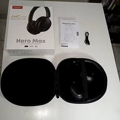 سماعات Stage Sound Hero Max موديل (2025) السعر 55 🔒🔒
عمر بطارية طويل: تصل سعة البطارية إلى 60 ساعة من وقت التشغيل.
إلغاء الضوضاء النشط (ANC): تستخدم تقنية ANC الهجينة لتقليل الضوضاء المحيطة. ( قطعة جديدة )


**إذا كنت صاحب هذا الإعلان وتريد حذفه لأي سبب، رجاءا أرسل رسالة إلى الدعم الفني**
