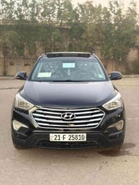 عندي سنتافيا كراند 6 سلندر موديل 2016 للبيع وارد امريكي حادث بسيط جامل...