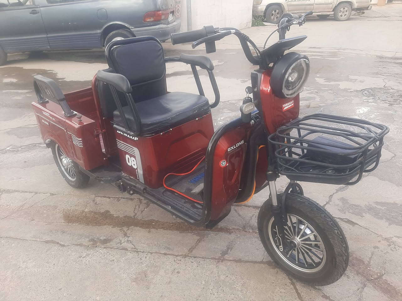 دراجة شحن للبيع مكان تبه  كركوك نضيفه جاهزه  *********** سعر ٥٥٠  بيه مجال
