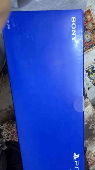 سلام عليكم  بلي ستيشن 5 واحد تيره  تنويه ✋تنويه✋ الجهاز غير مستخدم لوك استيكر  شرق اوسط سعر الجهاز 850الف وبي مجال للستفسار/***********
