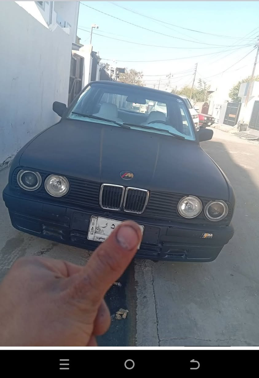 بيم زعره للبيع نضيفه كله شرط كيرمحرك تايرات صدركهربايات شرط ١٩ سعر مراوس يرهم حسب القناعه ***********
