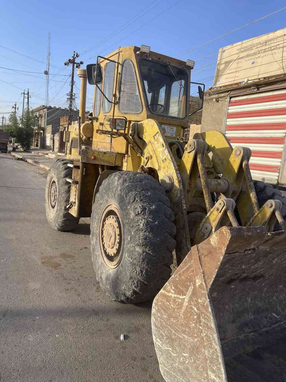 شفل للبيع وضع شركه تركم كير اكسنات مضخات كله  شركه محرك بي بريك اربع وياله الاستفسار تصال ***********
