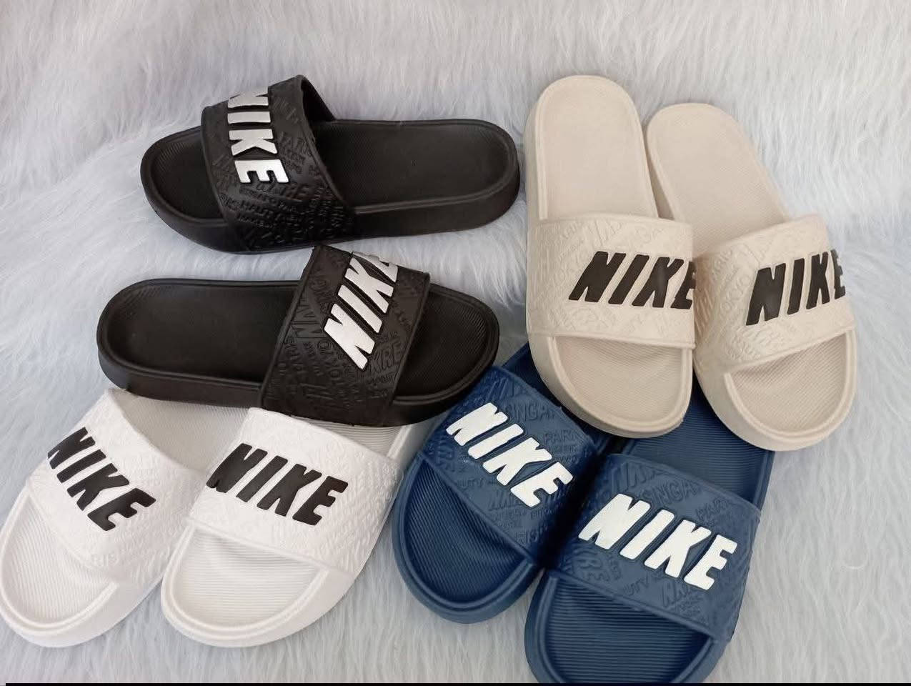 💯سافت نايك رجالي حفر
سعر القطعة 2,000
الكارتون 18 قطعة 36 الف
💯سافت نايك شبابي 
سعر القطعة 1,750
⚡الكارتون 24 قطعة 42 الف
💯سافت نايك ولادي 
سعر القطعة 1،700
⚡الكارتون 24 قطعة 40 الف
للاستفسار التواصل خاص 
🚚يوجد توصيل لكافة المحافظات 🇮🇶


**إذا كنت صاحب هذا الإعلان وتريد حذفه لأي سبب، رجاءا أرسل رسالة إلى الدعم الفني**