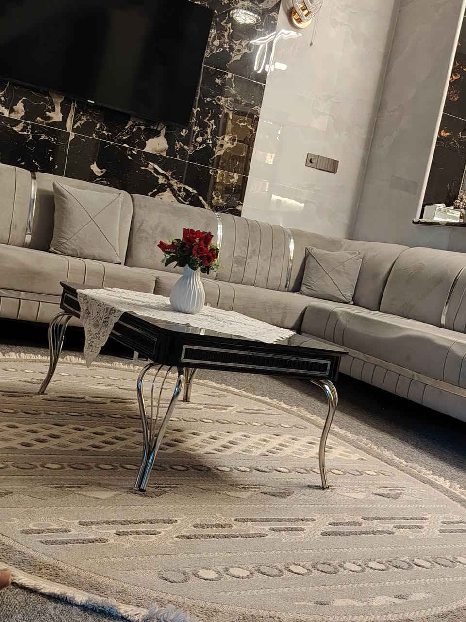 دار للبيع 200م شارع 15بناء جديد درجه اولئ السعر 220 وبي مجال للاستفسار ***********
