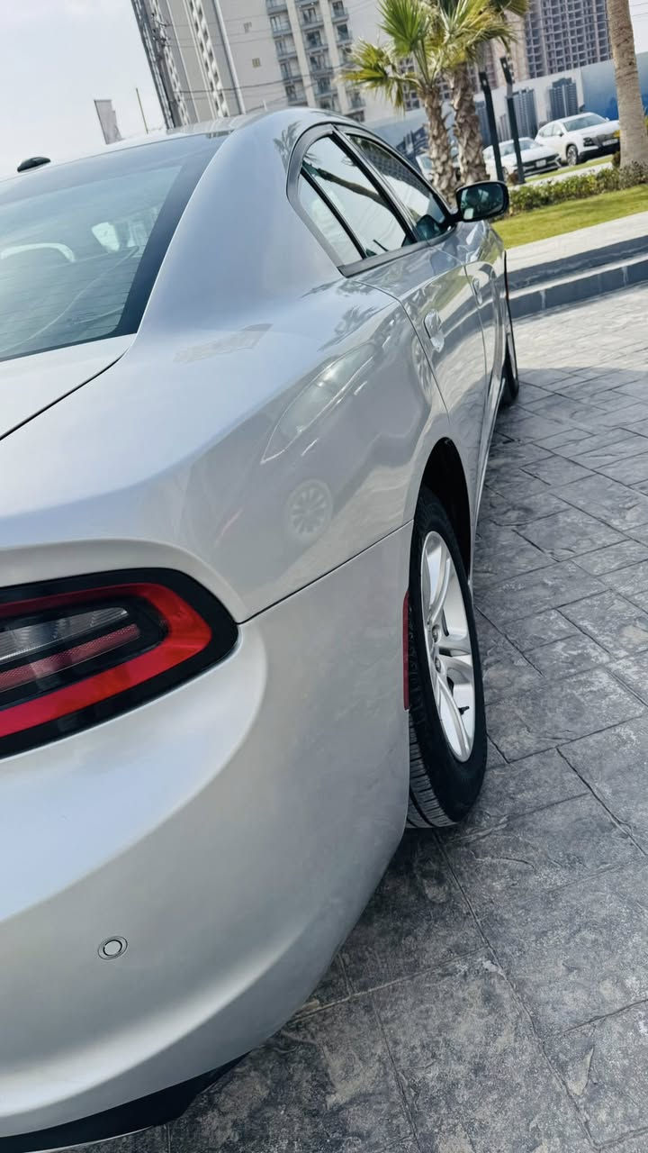 السلام عليكم
SXT High Option جارجر

موديل 2020

مواصفات GT شاشة كبيرة تحكم كامل

كشنات تدفئة وتبريد الورة والگدام 

كشنات خزن 

ستيرن تدفئة

تحكمات ستيرن 

تبريد منفصل

كاميرا 

تشغيل عن بعد

منظومة زنون

كير طيارة + M اوتو ستك

دبل اكزوز اصل

حساسات

ويل 18 

ماشية 60 ميل

السيارة بيها 4 قطع صبغ بدون دواخل  

وقطعة تعديل وصبغ

السعرالمطلوب 195


**إذا كنت صاحب هذا الإعلان وتريد حذفه لأي سبب، رجاءا أرسل رسالة إلى الدعم الفني**