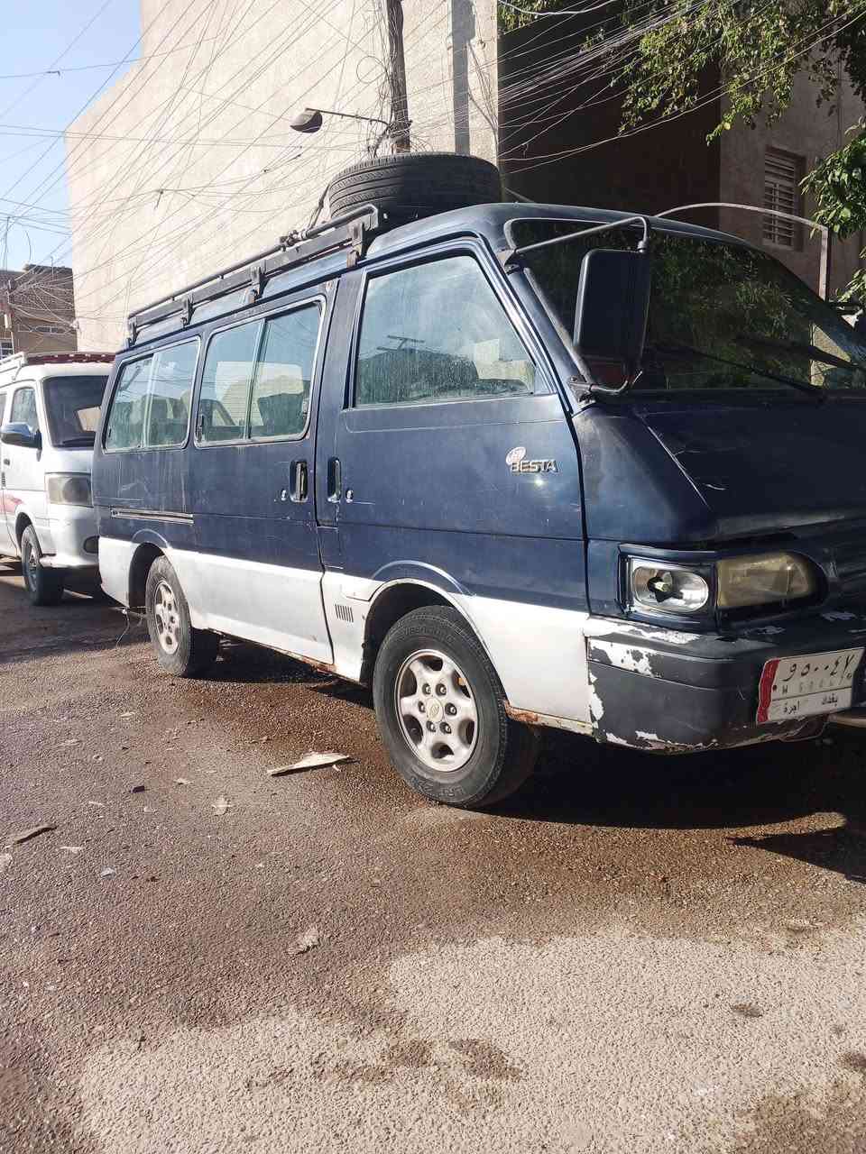 السلام عليكم شباب كيه بسته موديل ٩٥ سنويه صاقطه بسمي السياره رقم بغداد مكان السياره حي الجهاد السعر ٣٠ وبيه مجال ***********
