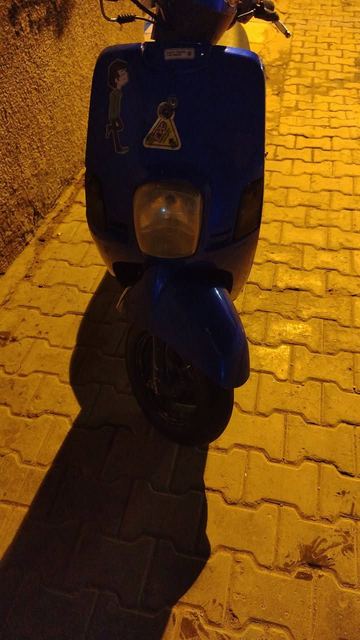 دراجه بوليس للبيع بيهه فقط راس الكرنك مسحوك شغاله الدراجه كامله كلشي مابيهه  قيم واخذ الرقم ***********
