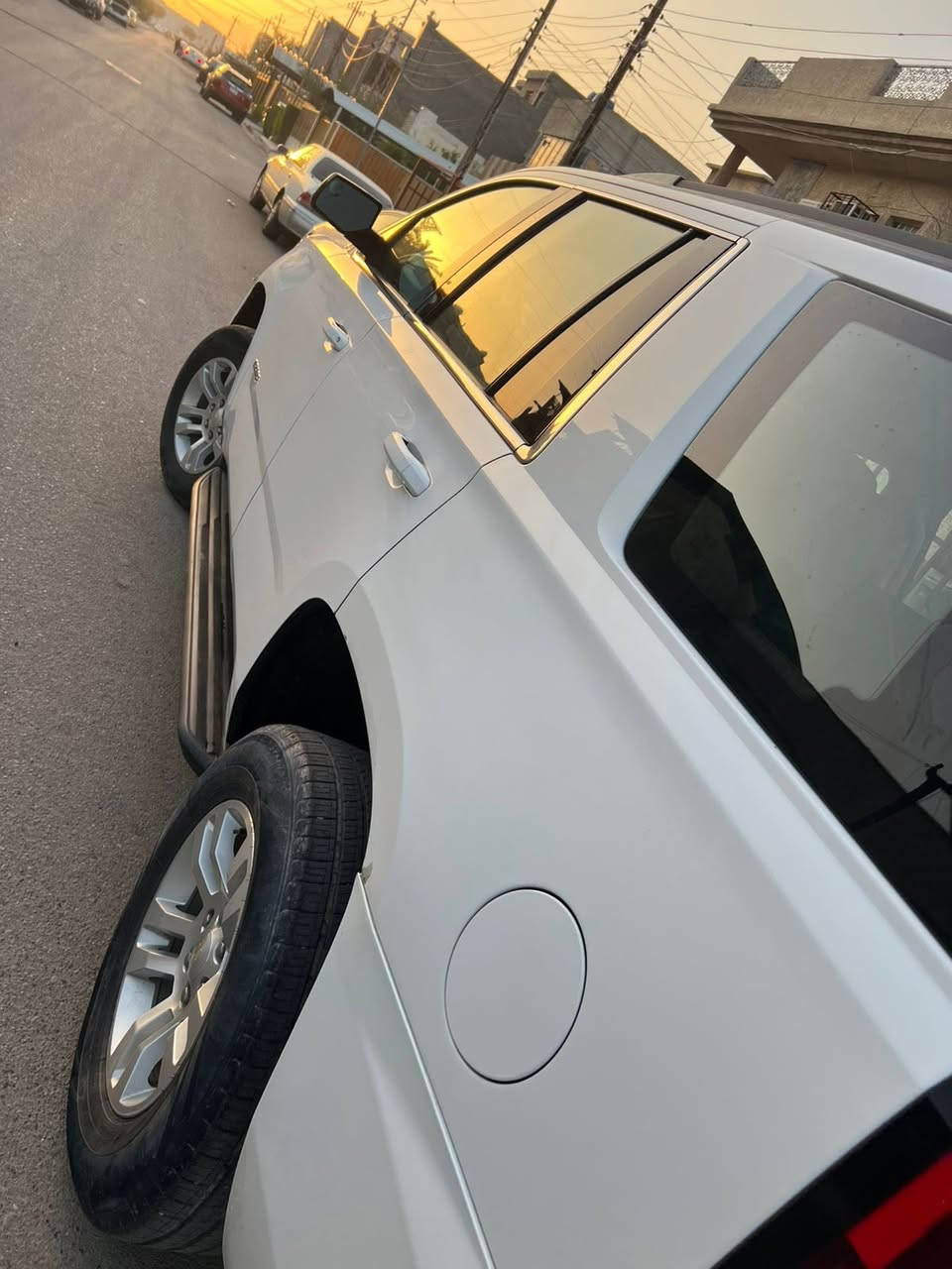 سلام عليكم تاهو موديل 2020 للبيع
مواصفات LT 
وارد امريكي بيها 3 قطع 
112 الف ماشيه 
اي استفسار ***********
