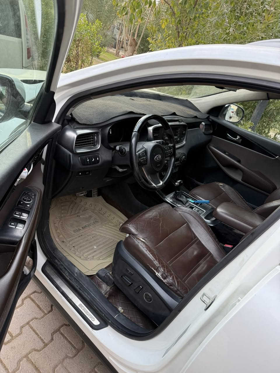 سورنتو 2015 محرك 4 سلندر 2500 كويتي فول مواصفات مكفوله من الحادث
محرك 4 سلندر

دفع رباعي AWD

بانوراما

حساس امامي خلفي

كشنات اماميه تدفئه وتبريد

كشنات خلفيه تدفئه

لايت متحرك مع الستيرن

بصمه ابواب

بصمة تشغيل

جنطه بصمه

جنطه كهرباء

نقاط عمياء بالمرايه

مري شفط

ستائر بالابواب الخلفيه

ويل كروم

كامره خلفيه

سبعه راكب 

ثلاث قطع تبريد

السعر 195 وبيها مجال

العنوان كربلاء الحسينيه

***********
