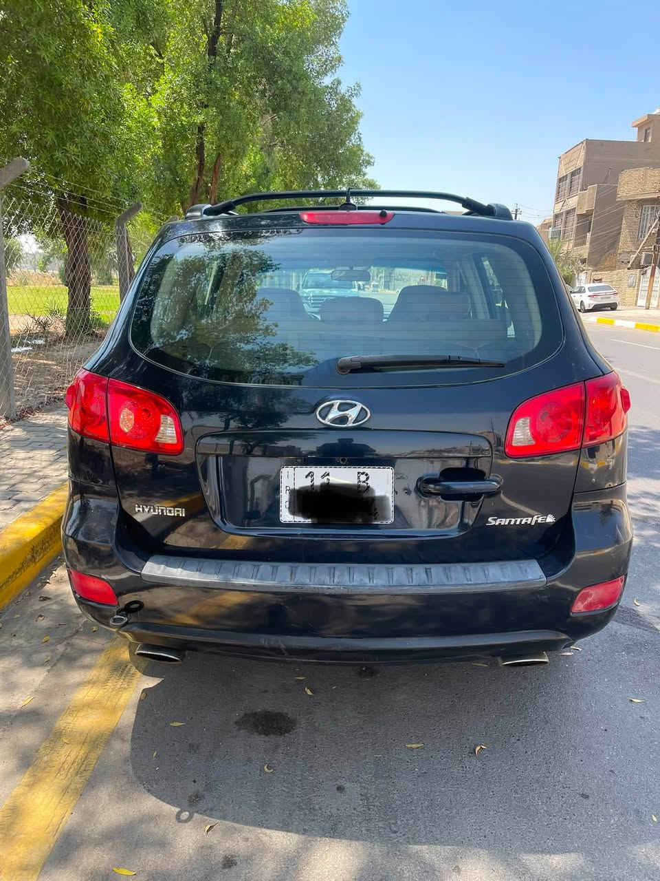 سنتافيه 2007وارد امريكي حادث جاملغ امامي ايسر والباقي مكفول السياره جديده جداً او جاهزه من كلشي مكينه 6اسلندر رقم بغداد دولي بسمي ماشيه 128الف السعر93اوبيها مجال العنوان بغداد الامين الثانيه رقم الهاتف ***********
