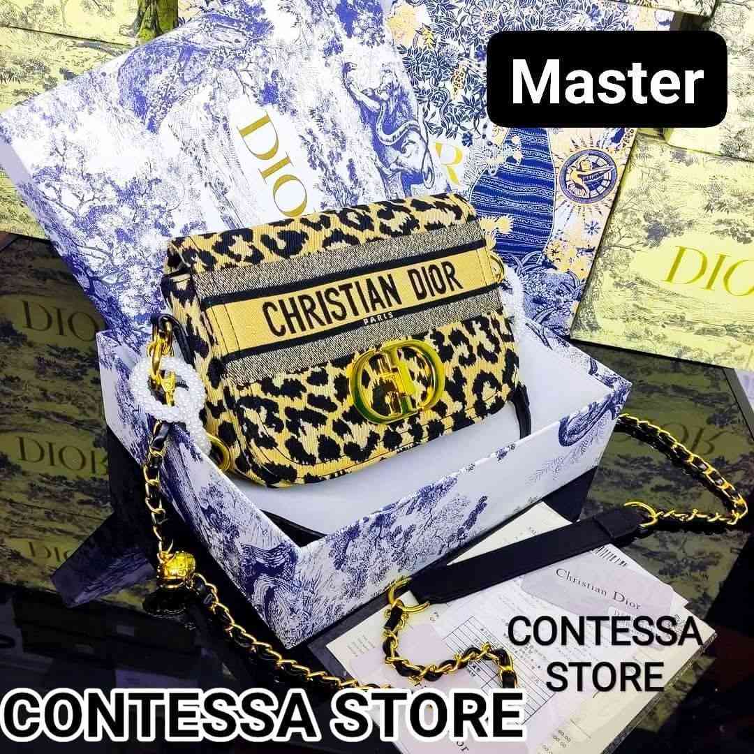 جمال الكرستيان ديور
مع علبته وجميع ملحقاته الاصليه
السعر ٢٠ الف فقط عرض خاص
توصيل مجانا


**إذا كنت صاحب هذا الإعلان وتريد حذفه لأي سبب، رجاءا أرسل رسالة إلى الدعم الفني**