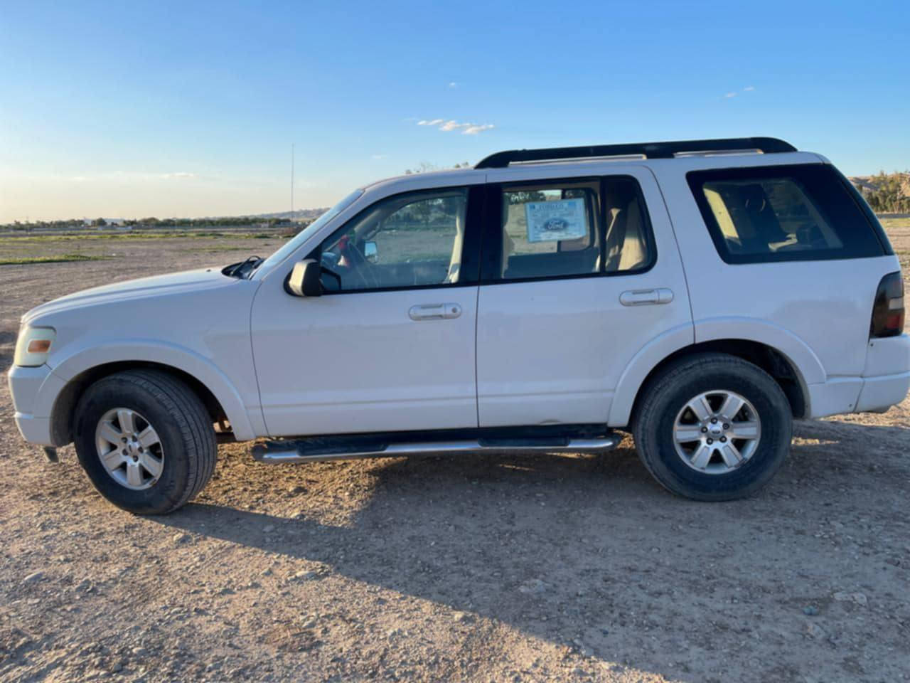 فورد اکسبلور 2010 امریکی ماشی 190 الف سنوی 2028 قتعتین سبخ کیر محرک شرت تخم تایر جدید مابی ای نواقس سعر 98 ورقە بی مجال رقم تلفون ***********
