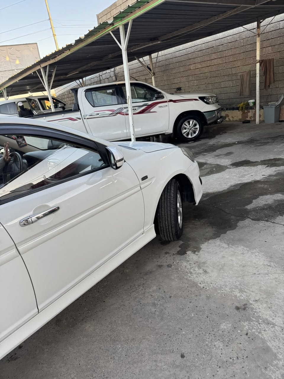 للبيع اكسنت دبدوب موديل 2011 فتحة سقف اشارة بالمرايه يدات نيكل بلاجكتور امامي محرك 16 دوش 
بدون ضرر بيها صبغ شبر بالجاملغ الخلفي يم قبق البانزين 
رقم صلاح الدين دولي ب اسمي
السعر 105 وبيها مجال 
للاستفسار اتصل 
***********
***********
