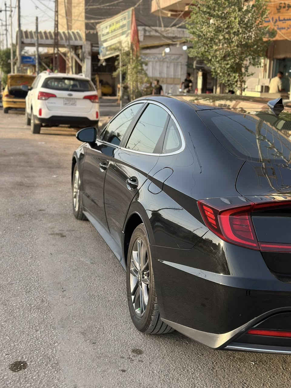 السلام عليكم 
هونداي سوناتا ٢٠٢١ 
رقم أربيل إنكليزي 
وارد امريكي ماشيه ٤٠ الف ميل حقيقي 
مكفولة كفاله عامة 
بدون حادث بدون ضرر 
مواصفات 
اوتو هولد
مانعد تصادم 
تحديد مسار 
كامره دواره 
ويل كب 
محرك ٢٥٠٠GDI
المرغوب 
السعر ١٨٥ 
المكان الديوانيه قضاء الشامية
***********
