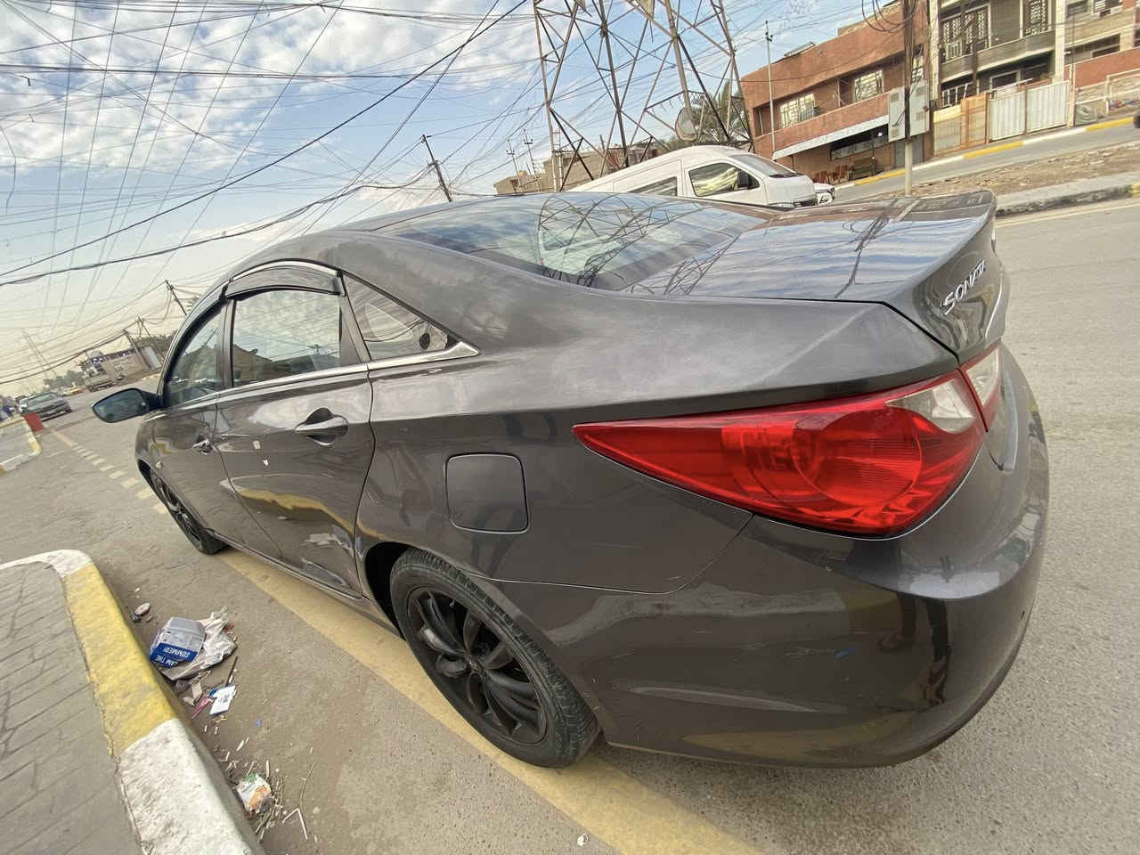 سلام عليكم سوناتا وارد كوري
محرك دوش كير مكينة كهربائيات كلها جاهزة 
الضرر صفحة السايق صبغ بدون دواخل 
السعر ٨٨وبيها مجال 
للاتصال ***********
مكاني بغداد الشعب حي البساتين
