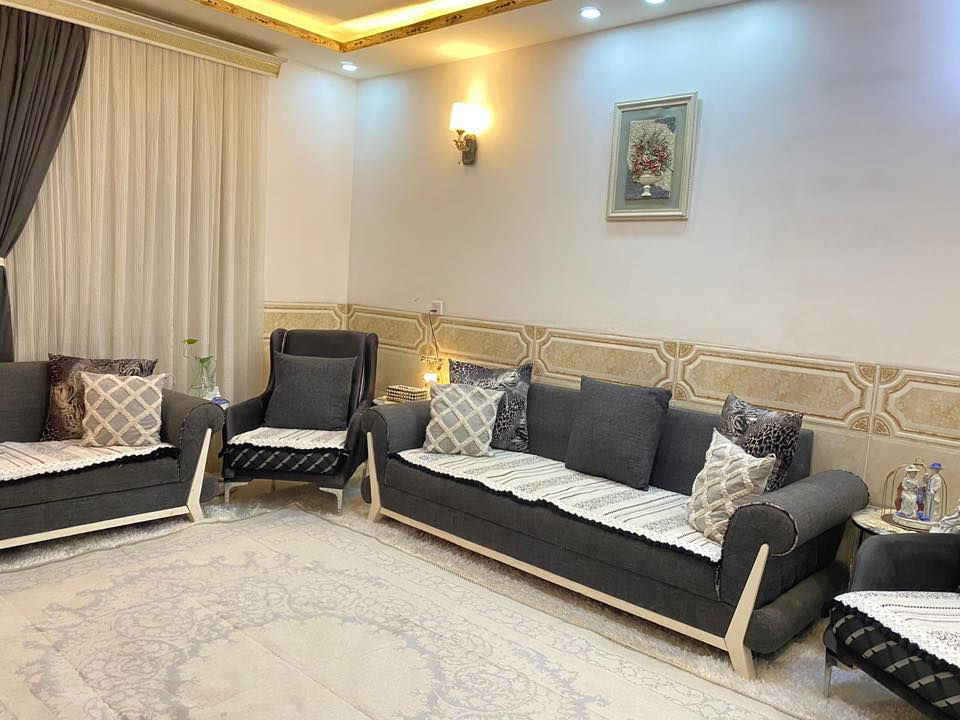 ‏٣٠٠$


**إذا كنت صاحب هذا الإعلان وتريد حذفه لأي سبب، رجاءا أرسل رسالة إلى الدعم الفني**