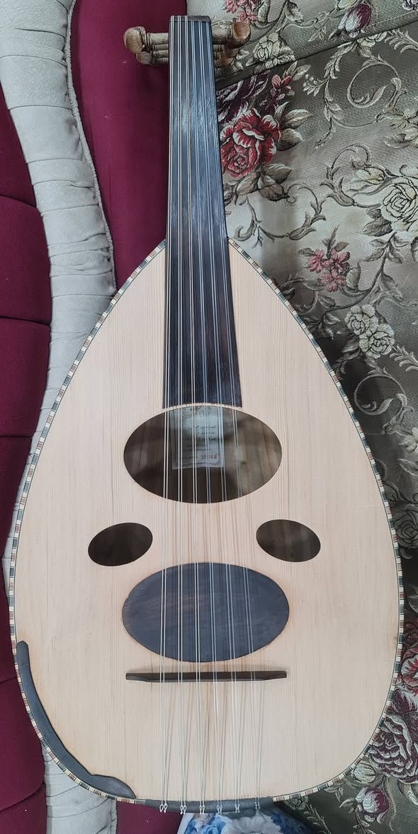 سلام عليكم للبيع عود زرياب سحب سويتله بعض التعديلات بيد الاسطه سنان  مكاني شهداء البياع السعر والاستفسار الاتصال  *********** يوجد واتساب
