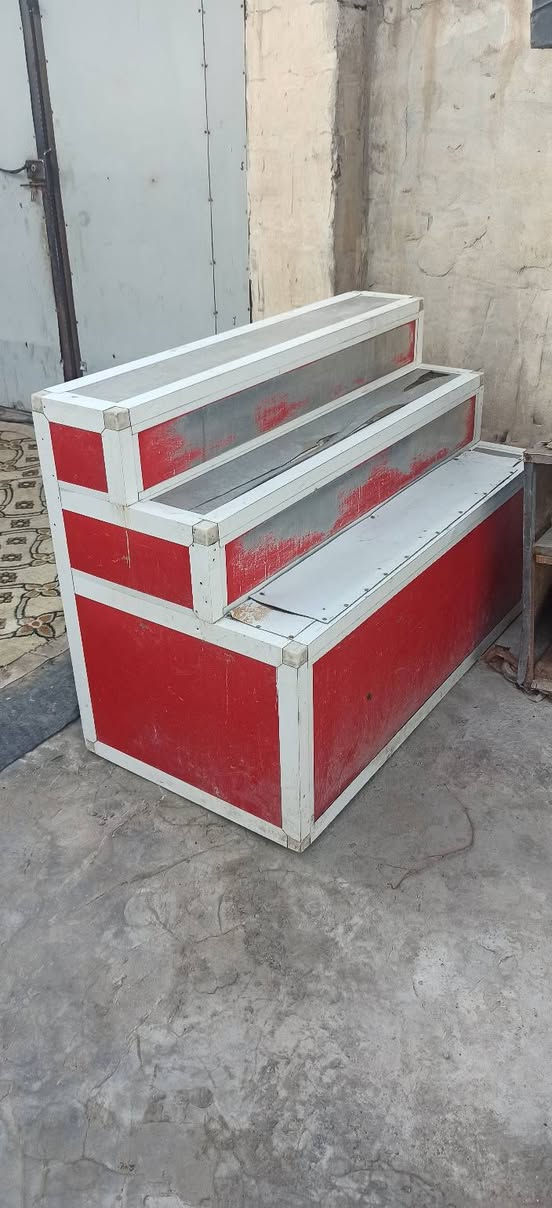 شاويه كص كامله مع ميز مقبلات  جاهزه نضيفه هيه ومعداتها 200 وبيه مجال مكاني البصره تقاطع الكزيزه رقمي ***********
