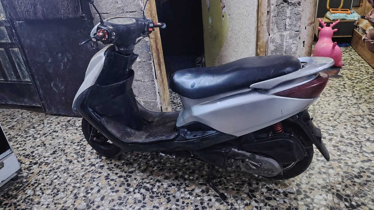 سلام عليكم دراجه بريز للبيع مكينه ممفتوحه ب٣٠٠ ***********

