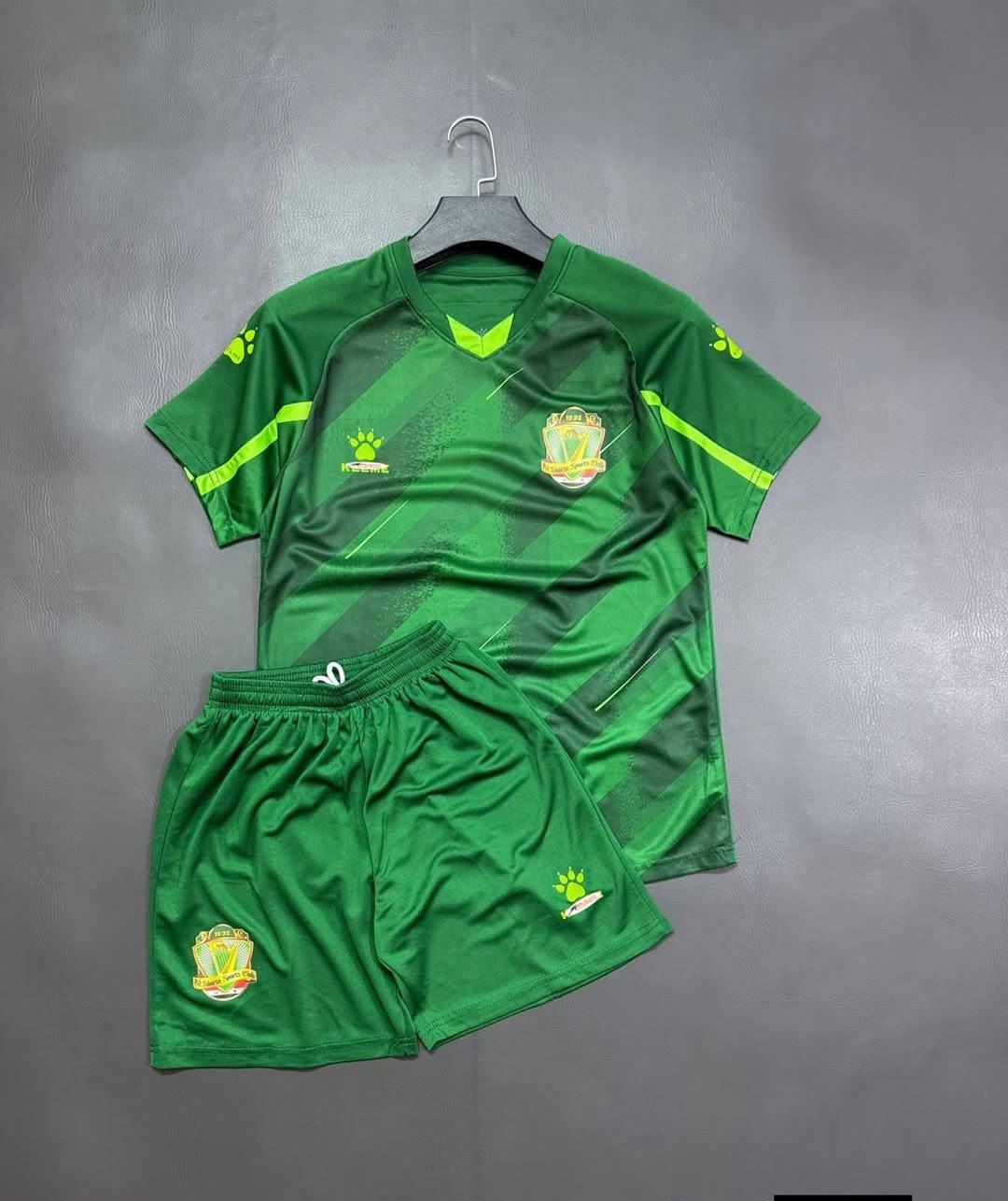 الانديةالعراقية  🇮🇶  بالنسخة الحديثة 💙💚  
دريس شورت صيني مرقم 
نادي #الزوراء  نادي #القوةالجوية نادي #الشرطة:: 

قياسات  L_Xl_2Xl 
#خدمة_توصيل ***********_***********
#دورة_برطلة_مقابل_رائدالبدر
