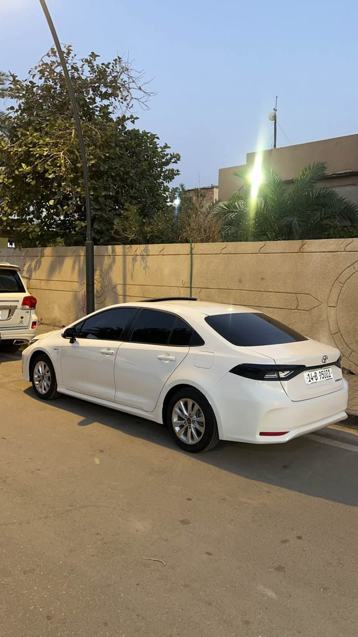 سلام عليكم
كورلا  24هايبرد ماشيه 20الف بصرة تحويل رقم شبه مميز كفاله عامه بيه بس طخه بكد صبع بالباب الباقي كله مكفول 
فول مواصفات معروفه مواصفات الكورلا الهايبرد سياره بعده على وضع الشركه جديده كلش 
سعر148وبيه مجال شي بسيط حك الجيه
اتصال ***********
واتساب *********** البصرة, العراق
