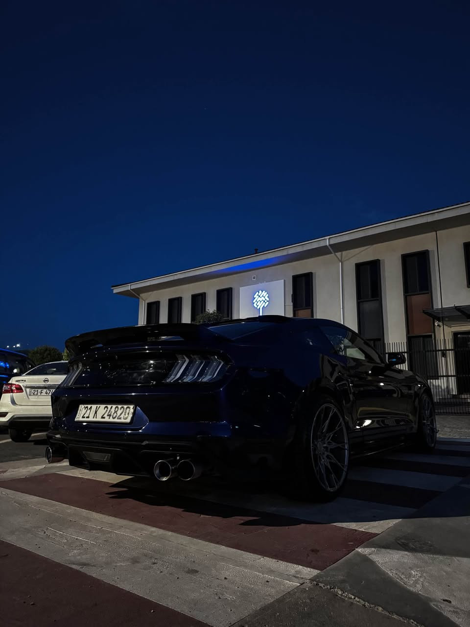 للبيع Mustang Ecoboost
📍 الموقع: سليمانية  
📅 الموديل: [2018]  
⚙️ المحرك: [4 سلندر ]  [گير ١٠ نمر] 🔥 
📏 الممشى: [101 ألف]  
🎨 اللون: [ازرق على بنفسجي متغير ]  

✨ المواصفات:  
- شاشة جبيرة
- كاميرا خلفية  
-كشنات كهرباء   
- تشغيل بصمة
-٦ وضعيات قيادة [نورمال، سبورت، سبورت بلص، تراك، دراگ، ثلج]
-٣ وضعيات ستيرن [نورمال، سبورت، كومفورت]

✨ الاضافات:
-لحية و شباك روش
-دفيوزر شيلبي قالب الشركة
-سبويلر شيلبي
-شفقة على الجامة خلفية
-بگ لايت كلير اصلي
-حلوك صالنصا بورلا اصلي
-ويالة نيش اصلي تو سايز سعرها ٦٠٠$
-بلاجكتور ليد وكالة

🛠️ الحالة:  
حادثها جاملغ و بنيد صبغ. سيرفزها كامل من شركة Voltronic و دفتر السيرفز موجود.

💰 السعر جداً مناسب اتصل و تدلل

📞 للتواصل: واتساب
0️⃣7️⃣7️⃣0️⃣ 4️⃣7️⃣5️⃣ 4️⃣5️⃣ 3️⃣3️⃣

Mustang Ecoboost 
📍Shwen: [Slemani]
📅 Model: [2018]
⚙️ Makina: [i4 Turbo / 10 ger] 🔥
📏 Roishtn: [101 hazar]
🎨 Rang: [Shin w Mor tekal rangeki zor taybat]

✨ Mwasafat:
-Shasha gawra
-Camera w 7asay dwawa
-Kushni karaba
-Basma w shaxal
-6 mode lexurin [Normal, Sport, Sport Plus, Track, Drag Strip, Snow]
-3 mode sukan [Normal, Sport, Comfort]

✨ Jwankary:
-La7ya w 3atary Roush
-Diffuser Shelby qalbi sharika
-Balli Shelby
-Shafqay sar jami dwawa
-Bag layti Clear asl
-Sara salonsay Borla Atak asl
-Wheel Niche asl Two Size s3ry $600
-Blajektor LED sharika

🛠️ Da3m:
Chamalax w Bonit boyaxa, Kaml service la Voltronic krawa w daftary service haya.

💰Nrxi zor gwnjaw w xwar bazar 

📞 Whatsapp:
0️⃣7️⃣7️⃣0️⃣ 4️⃣7️⃣5️⃣ 4️⃣5️⃣ 3️⃣3️⃣ السليمانية, العراق


**إذا كنت صاحب هذا الإعلان وتريد حذفه لأي سبب، رجاءا أرسل رسالة إلى الدعم الفني**