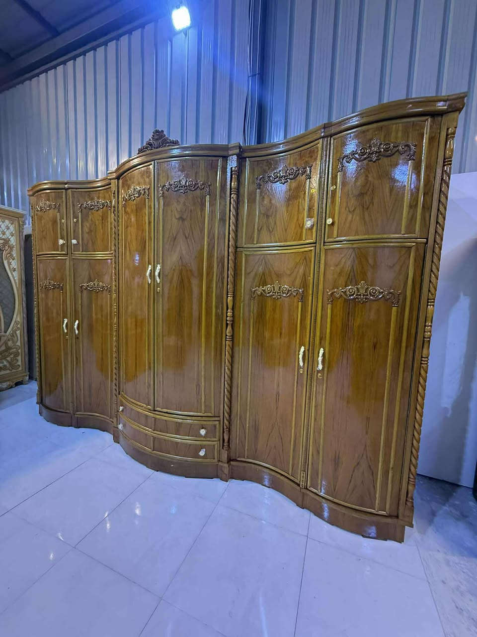 غرفه صاج داخل خارج
السعر مليون ١٠٠ مليون قفل 
شد نقل داخل بغداد مجاني
غرفه ٩ قطع
ام دنك
ضهر جرجوبه براغي


**إذا كنت صاحب هذا الإعلان وتريد حذفه لأي سبب، رجاءا أرسل رسالة إلى الدعم الفني**