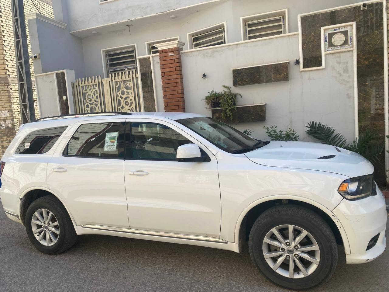 2020 sxt وارد امريكي اصل
ماشيه 145 الف كيلو متر 
مكينه وكير بلادي ممفتوح
مبدل بنيد وجاملغ
السعر 230
***********
