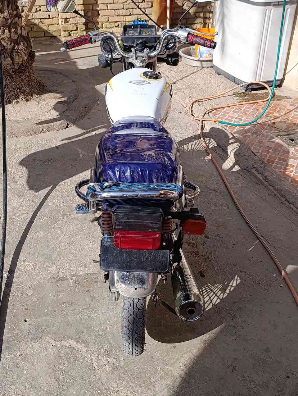 سلام عليكم شباب البيع درجة تايكر موديل 2018بلاديه سعر 400محرك بلادي مال شركه محرك  ناعم ***********عنوان ديالى المقدادية شهربان بيهه مجال بسيط
