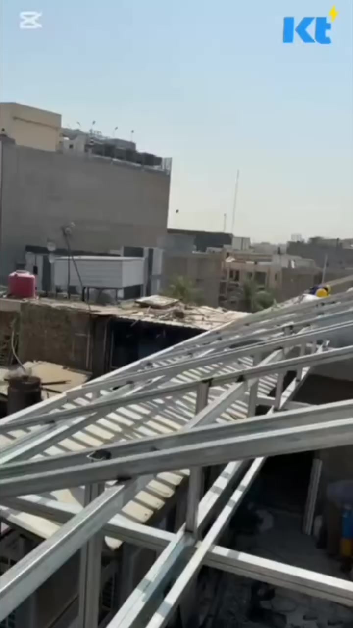 تم تنفيذ منظومة طاقة شمسية ل احدى الشركات من قبل شركة خيرات الطاقة
تم تشغيل المنظومة بنجاح لتوفير كهرباء مستقرة وموثوقة على مدار اليوم ⚡

تفاصيل التشغيل:
🔋 تشغيل نهاري: 80أمبير
🌙 تشغيل ليلي: 80أمبير لمدة 3 ساعات

مكونات المنظومة:
✔️ إنفيرتر 12كيلو واط نوع Deye
  • ضمان 5 سنوات عدد2
✔️ بطارية ليثيوم 16 كيلو واط/ساعة Deye عدد4
  • عدد الدورات: 6000دورة
  • ضمان 5 سنوات
✔️ ألواح شمسية LONGi
  • قدرة اللوح: 640واط
  • العدد:28لوحاً

⭐ تنفيذ احترافي
⭐ تجهيز مضمون
⭐ أداء ثابت يناسب الاستخدام المنزلي

📍 العنوان: شارع السعدون – مقابل فندق بغداد
📞 للاستفسار: ***********

📌 خيرات الطاقة… ثقة تتنفذ على أرض الواقع ⚡
