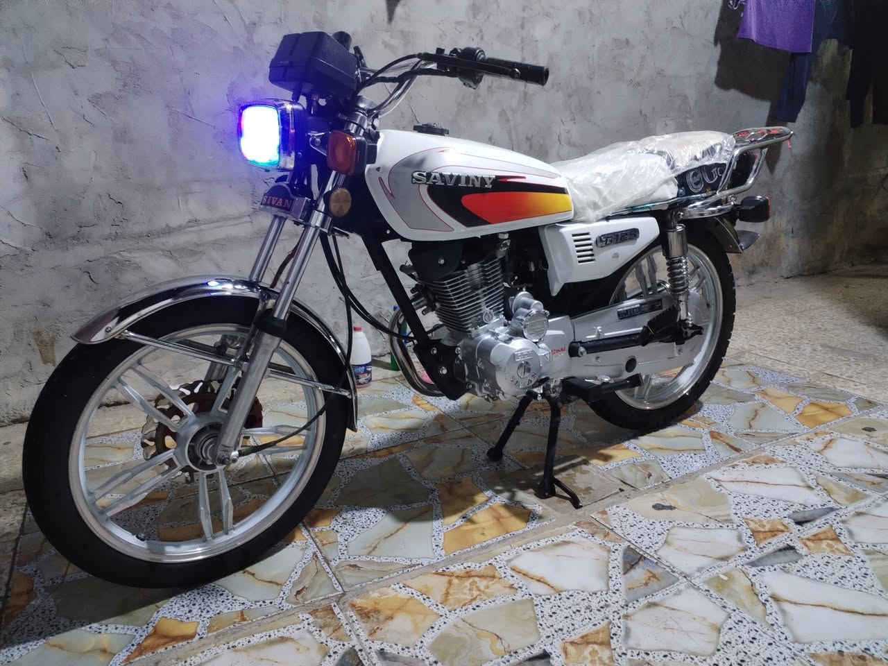 دراجه سيفان 5كير محرك 150دراجه جديده بمعنه الكلمه اصوليه موسكنر وكيله لعارضي مديل 23طالعه بل 25 كله شغاله علفحص مكاني حي ميسان شراي يجي خاص اويتصل 825
***********
