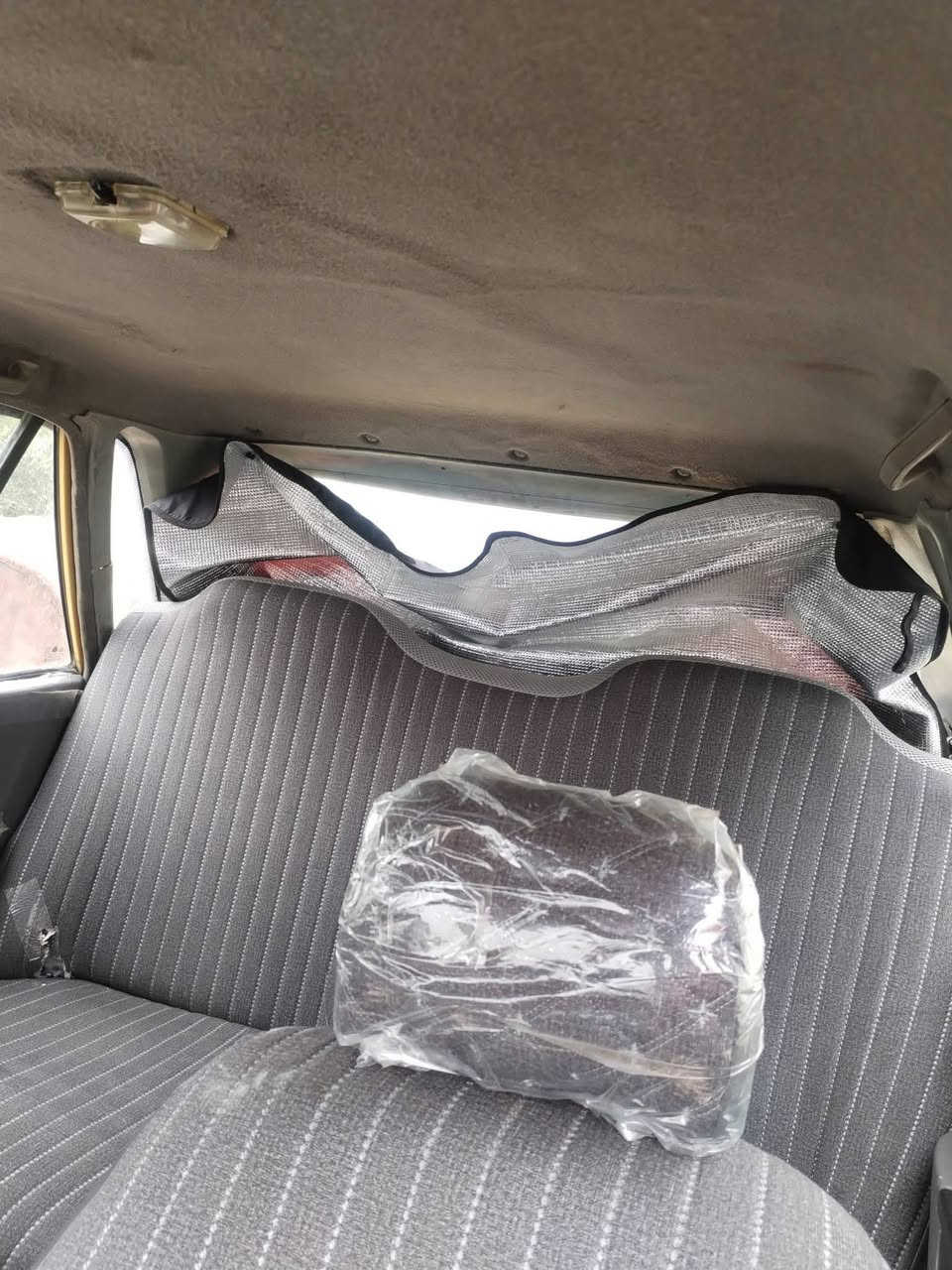 سلام عليكم  سايبه للبيع موديل 12 مصفره هيئه وغرامه سنويه جديده  رقم نكليزي سياره جاهزهه
مكينه جديده هيه وتفرعاته كهربائية شغاله سعر32وبيه مجال مكاني صلاح الدين تكريت  شراي يتصل ويدلل *********** شرط تحويل
