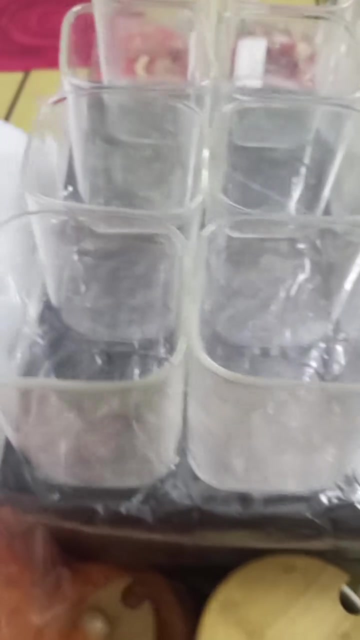 مجموعه للبيع مستعجله عليهن الكزاز 24قطعه والباقي بعد شغلات قيم واخذ .. توصيل3000 ..


**إذا كنت صاحب هذا الإعلان وتريد حذفه لأي سبب، رجاءا أرسل رسالة إلى الدعم الفني**
