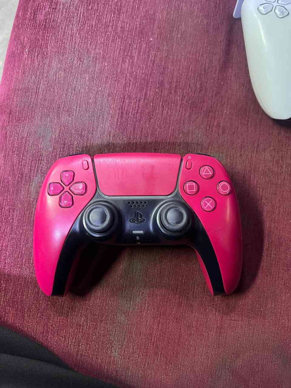 بلي ستيشن 5 للبيع معا الملحقات المعروضه في الصور + هارد 1 تيرا اضافيه السعر SOON اكثر سعر يجيب ابيع


**إذا كنت صاحب هذا الإعلان وتريد حذفه لأي سبب، رجاءا أرسل رسالة إلى الدعم الفني**